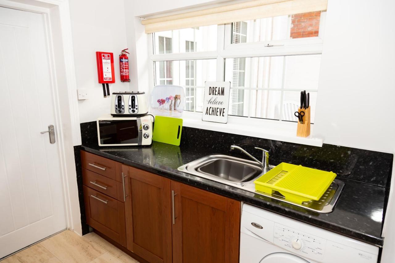 อเล็กซานเดอร์ อพาร์ทเมนท์ บอลติก คอร์ท Apartment เซาท์ชีลด์ส ภายนอก รูปภาพ